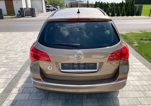 Opel Astra cena 25900 przebieg: 160000, rok produkcji 2013 z Jarocin małe 466